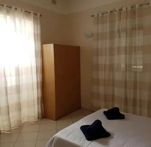 Valletta By Castille Square Il-Furjana