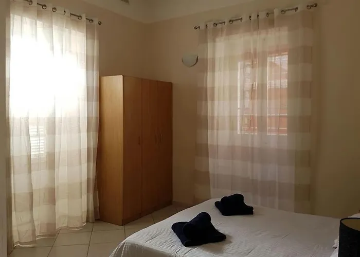 Valletta By Castille Square * Il-Furjana