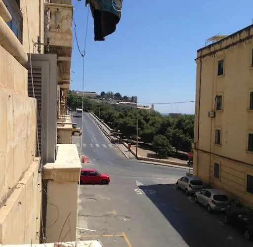 Valletta By Castille Square Apartment