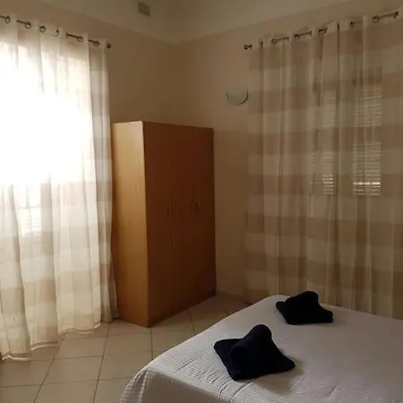 Valletta By Castille Square Floriana