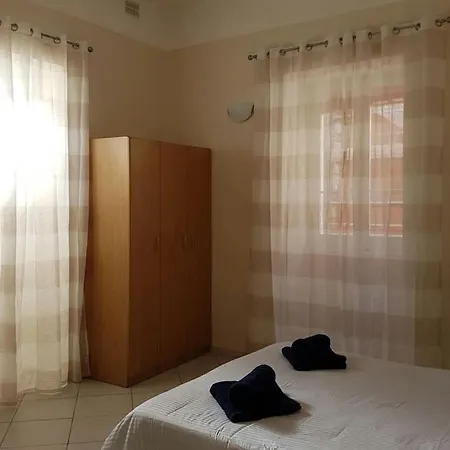 Valletta By Castille Square * Floriana